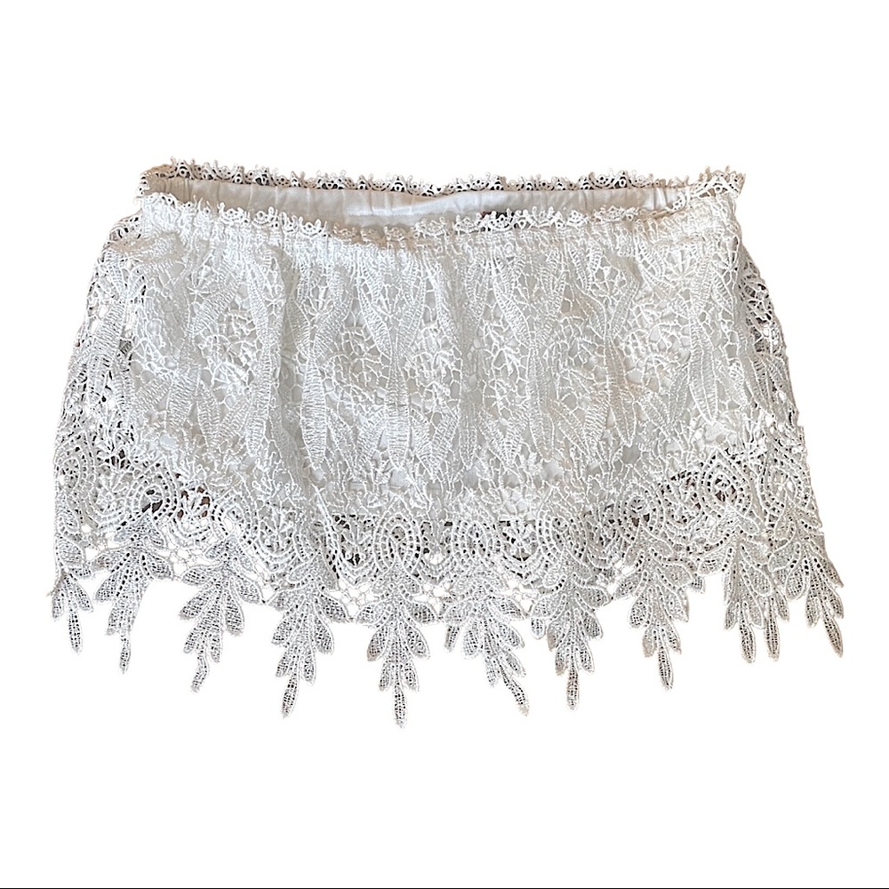 White lace crop top